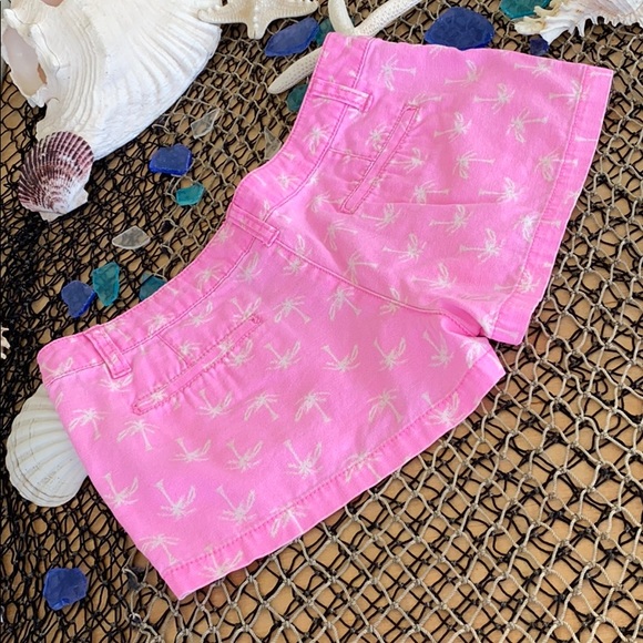 Island Palm Tree Shorts - Picture 3 of 3